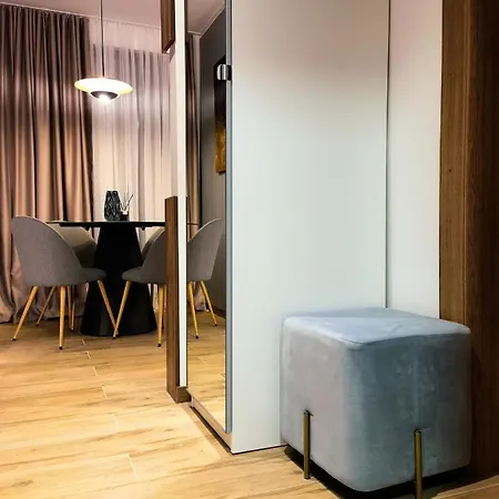 Apartment La Pista